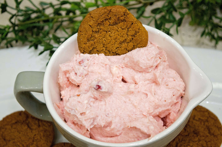 Strawberries-N-Cream Dessert Dip Mix - Grandpa Joe's Chocolates